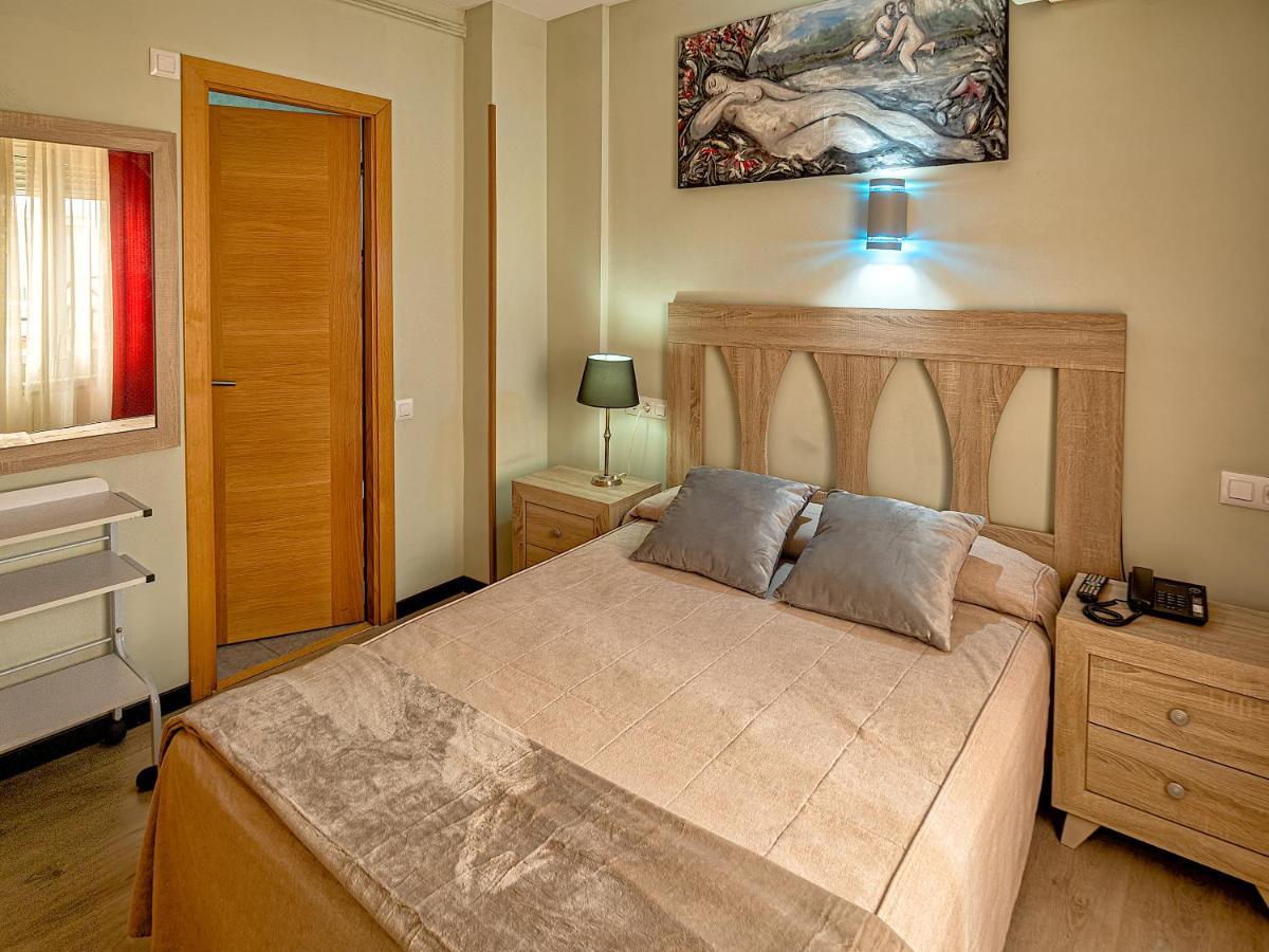 Hostal Real Aranjuez Exterior photo