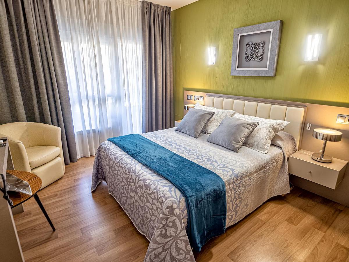 Hostal Real Aranjuez Exterior photo