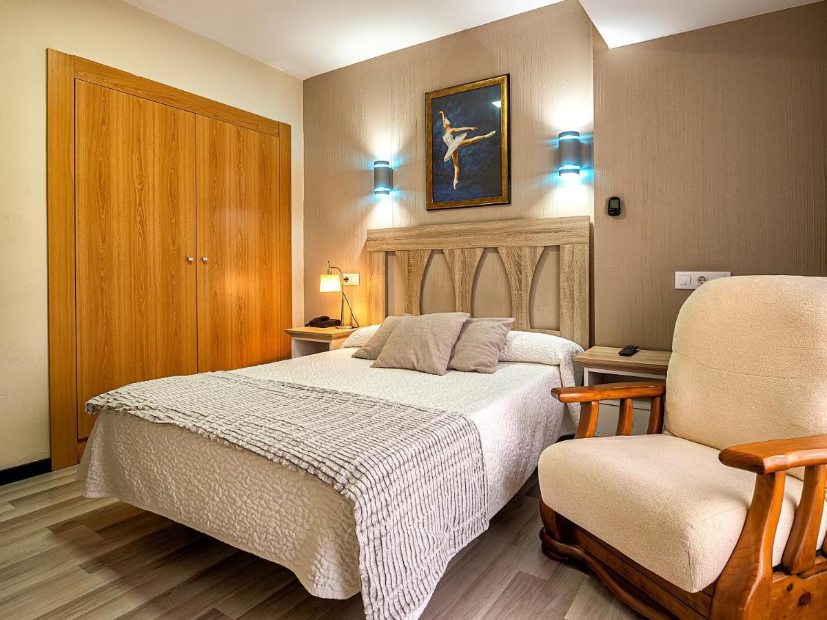 Hostal Real Aranjuez Exterior photo